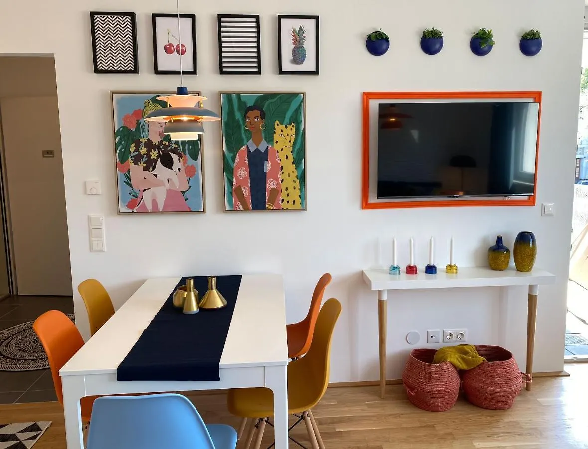 Brand New Cozy Apartment 10 Min To City Center Wien